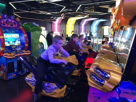 Дитяче свято в розважальному центрі «PLAY CITY». Купити зі знижкою