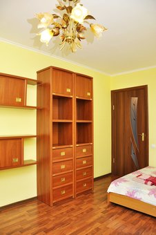 Wardrobe in 1-room apartment at velkam24 enthusiasts in kiev. book for the promotion.