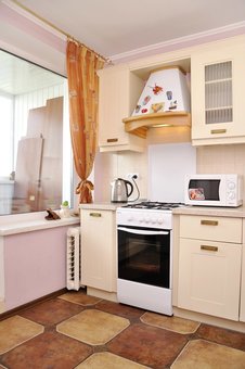 Kitchen in a one-room apartment at wellcome24 enthusiasts in kiev. book for the promotion.