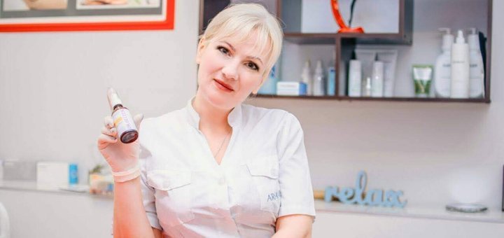 Вікторія Калюжна косметолог – експерт краси у Харкові. Записуйтесь на мезотерапію для волосся за знижкою.