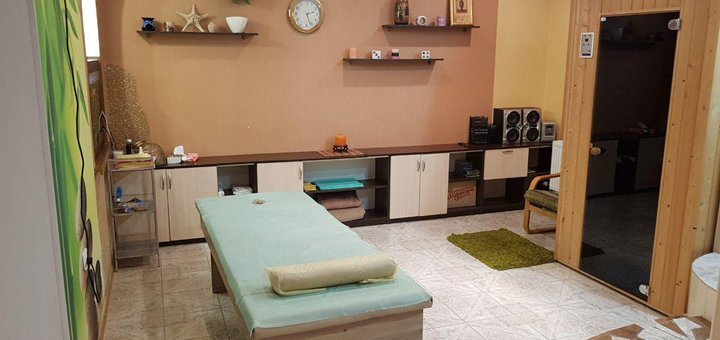 Масаж спини та шийно-комірцевої зони у студії «IHealth Studio» у Миколаєві. Записуйтесь по акції.