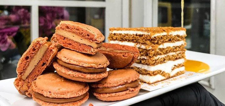 Десерти у кафе «Honey» у Києві зі знижкою
