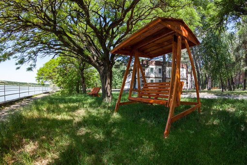 The recreation center &quot;volna&quot; in svetlovodsk. accommodation promotions