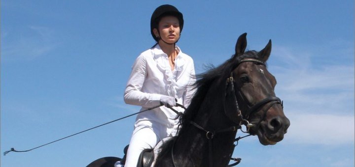 Знижки в кінному клубі «horse yard» 2