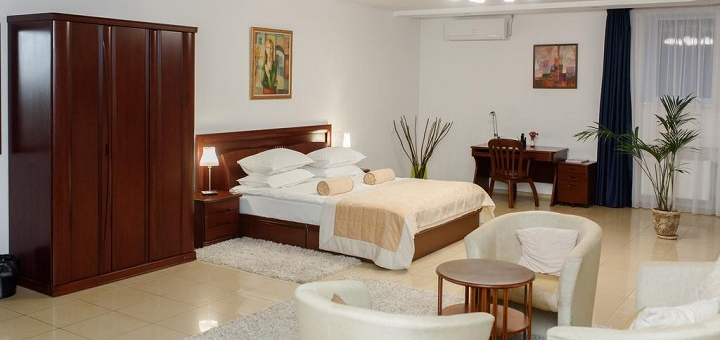номер бронировать в M&M Aparthotel