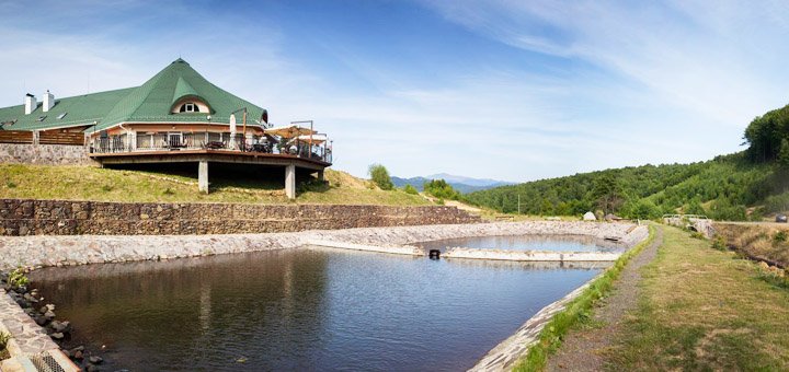 Ресторанно-отельный комплекс «Тироль» в солочине