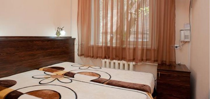 Room at the hotel "Barberry" in Kiev. Book a room at a discount. Cheap hotels in Kiev.