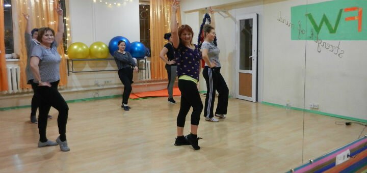 «FitnessWell» - фітнес-студія в Одесі. Записуйтесь на танці з акції.