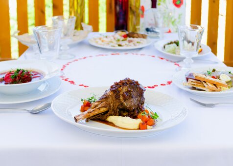 Хуторок у моря в Одессе.Украинская кухня со скидкой