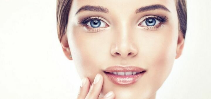 Збільшення губ в студії косметології «LaEsthetics» в Києві. Записатися на процедуру зі знижкою.