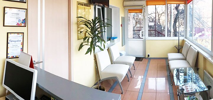 Пломбування в клініці «smile clinic» в києві