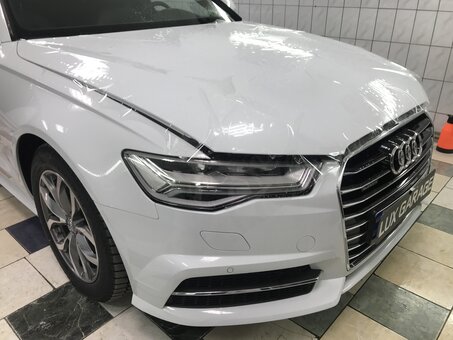 Полировка фар в автостудии «Lux Garage» в Киеве. Обращайтесь по акции.