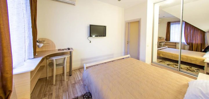 Номер в отеле «ABC Apartments Business Class Kiev» в Киеве. Забронировать номер со скидкой. Отели в Киеве.