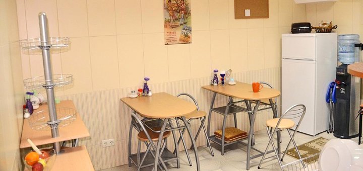 Кухня в хостеле «Ballet Hostel» в Киеве. Забронировать номер со скидкой. Недорогие хостелы в центре Киева.1