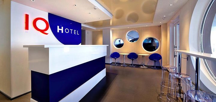 Готель «IQ hotel» в Києві. Забронювати номер в готелі зі знижкою. Готелі в Києві поряд з метро.