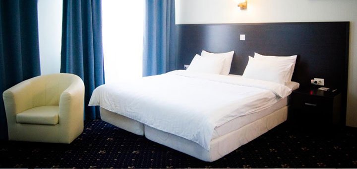 Room at the irisHotel in Kiev. Book a room at a discount. Hotel in the center of Kiev.