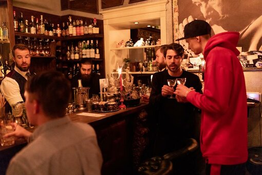 Акции бар «N::B Cocktails Bar»