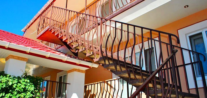 Pension &quot;vlada&quot; in the iron port. book rooms for the promotion.