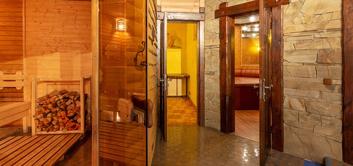 Відвідування сауни з водоспадом для компанії в банному комплексі «banya club» в києві