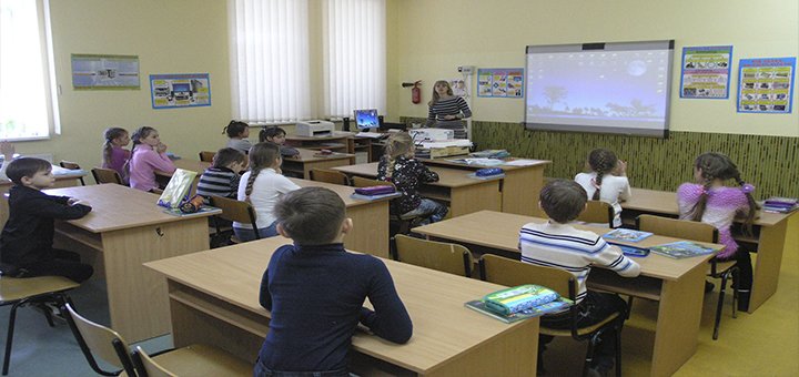 Спеціалізована школа i-iii ступенів №148 імені івана багряного з поглибленим вивченням української мови та літератури