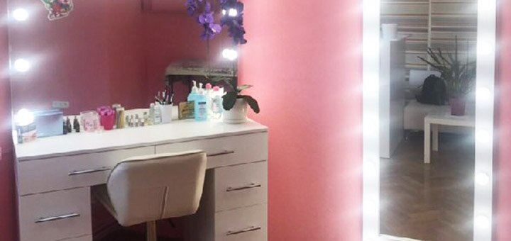 «AntiSalon» - студія краси в Києві. Запісиайся на манікюр зі знижкою