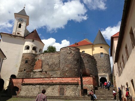 &quot;palanok castle&quot; mukachevo