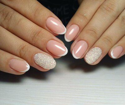 Wedding manicure