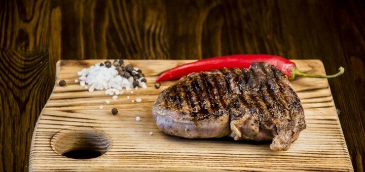 Соковиті стейки у «Coffee Grill 88» в Одесі. Спробувати за акцією.
