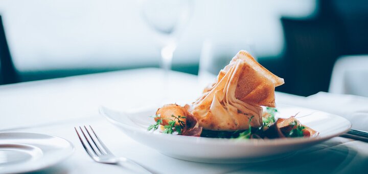 Discount on the banquet menu from the renaissance