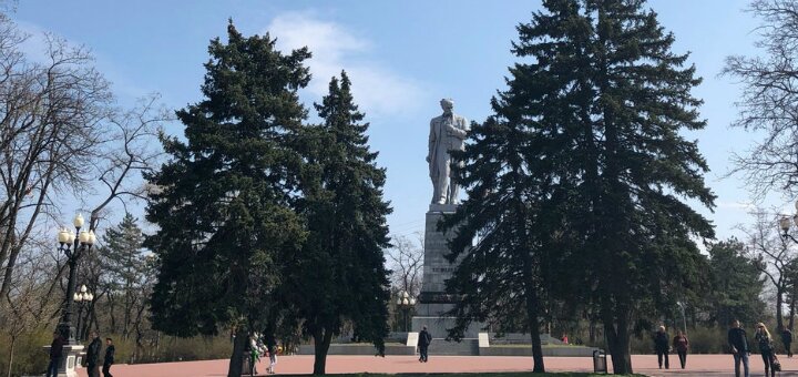 «Памятник Тарасу Григорьевичу Шевченко» Днепр