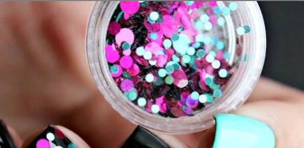 Sequins for manicure for decorating manicure