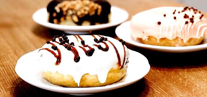 Акции на услуги в кафе-кондитерской «Donuts Club»