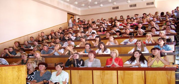 Лекция у студентов заочников «ДГУ»
