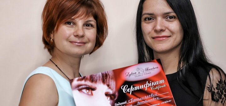Майстер татуажу в студії краси «AllBee Studio» в Харкові. Замовляйте за акцією.