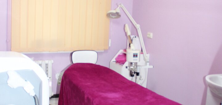 Beauty salon "Sun Shine Beauty" in Kyiv. Sign up for promotional services.