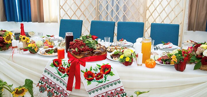 Ресторан украинской кухни «Козачок» в Киеве. Бронируй столик по акции