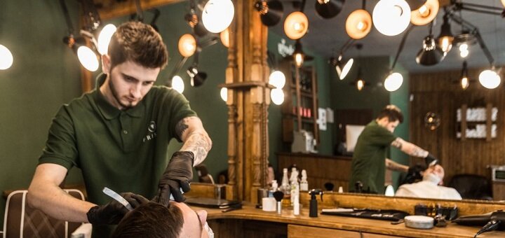 Haircut discounts at &quot;barber q&quot;