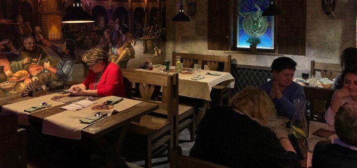 Знижки ресторан «medieval finvarra pub»