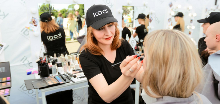 Курсы макияжа в «Academy Kodi Professional» в Киеве, недорого
