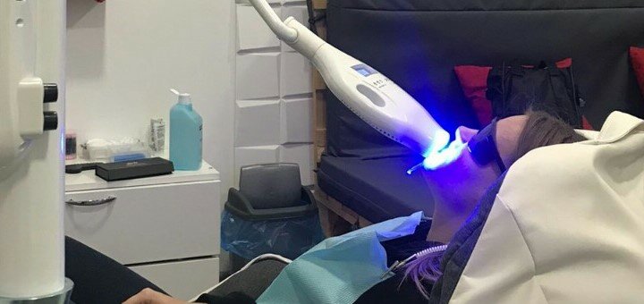 Teeth whitening promotions in the dental studio &quot;smile bar&quot; in kiev