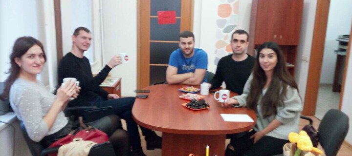 Language Arts преподаватели