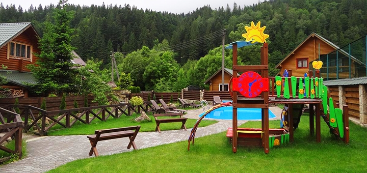 Альтанки и летние беседки в отеле «Villa Provans» в Татарове. Бронируйте номера по акции.