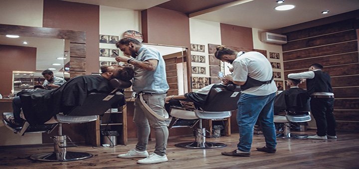 Мастера за работой в «Barberking»
