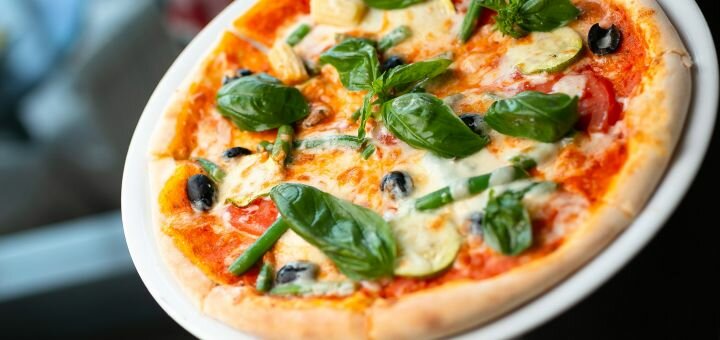 Discounts in the amato restaurant chain
