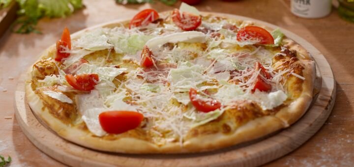 Pizza book at pitsa bro, lviv