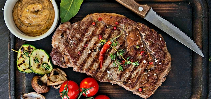 Гриль-меню в пабе «First Grill» в Днепре. Низкие цены.