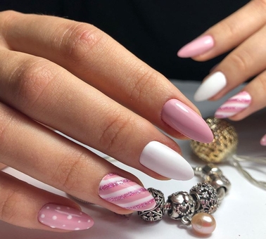 Manicure studio Lina beauty bar in Kiev. With discount.