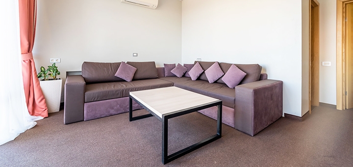 Mini-hotel "People Hotel" in Odessa. Book rooms on promotion 11
