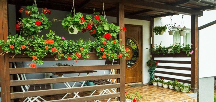 Hotel Heart of the Carpathians in Yasin. Book rooms on promotion 3