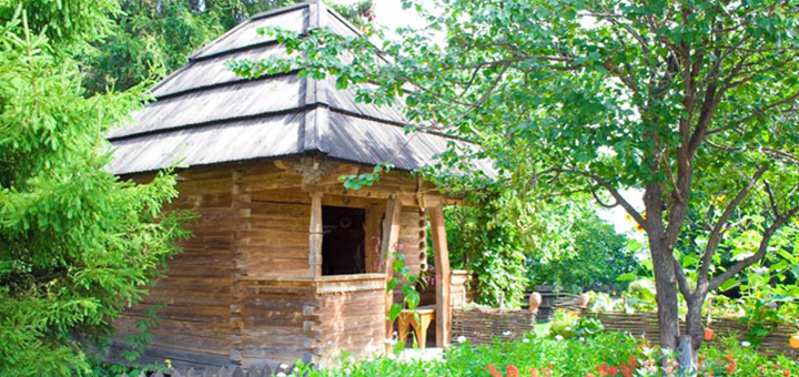 Дворик «Музею-садиба І.П. Котляревського »в Полтаві. Відвідайте по знижці